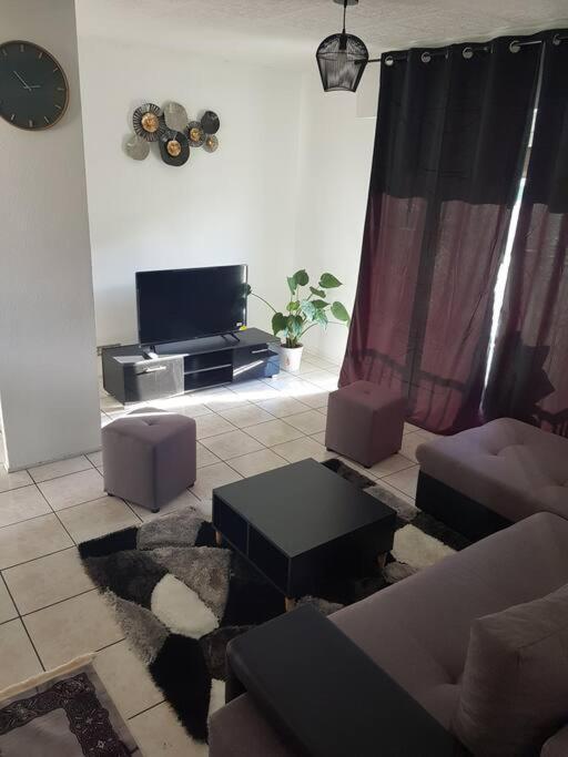Superbe Appartement En Residence Prive Avec Un Parking Prive Scionzier Eksteriør bilde
